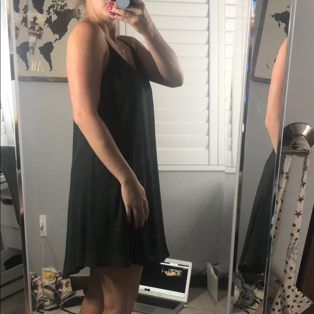 Dress🐳 - Picture 2 of 5